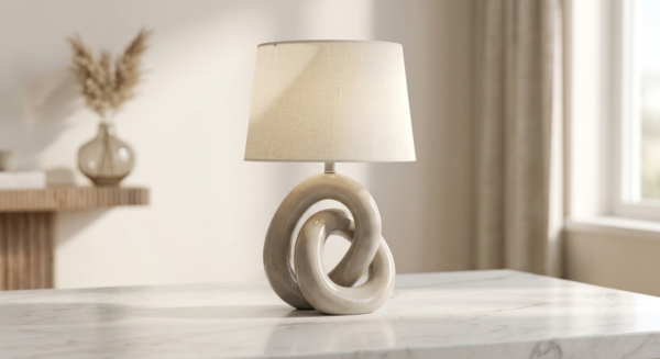 Lumina Knot Lamp